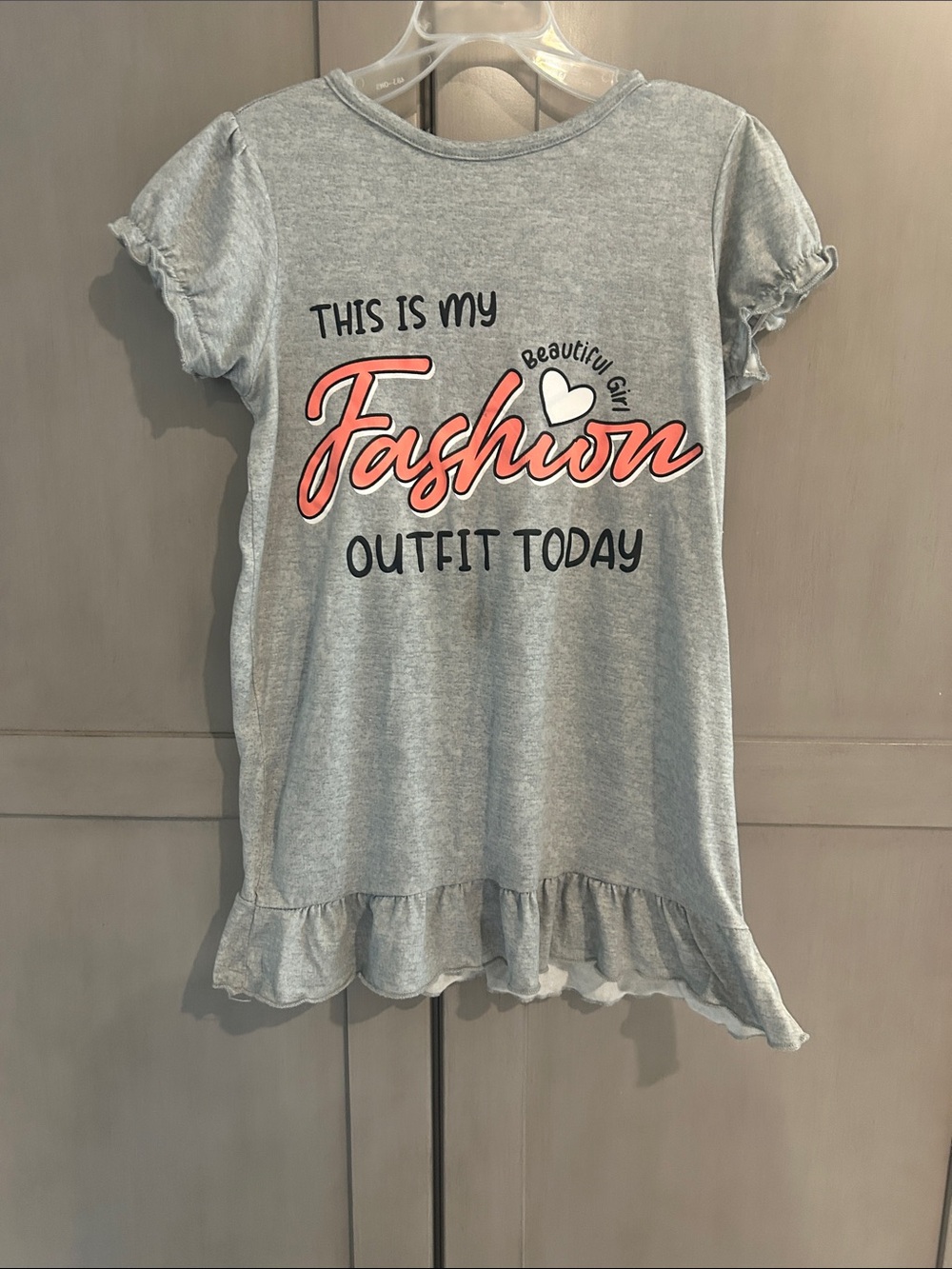 Catherine Malandrino Grey Tee with Coral 'Fashion' Graphic